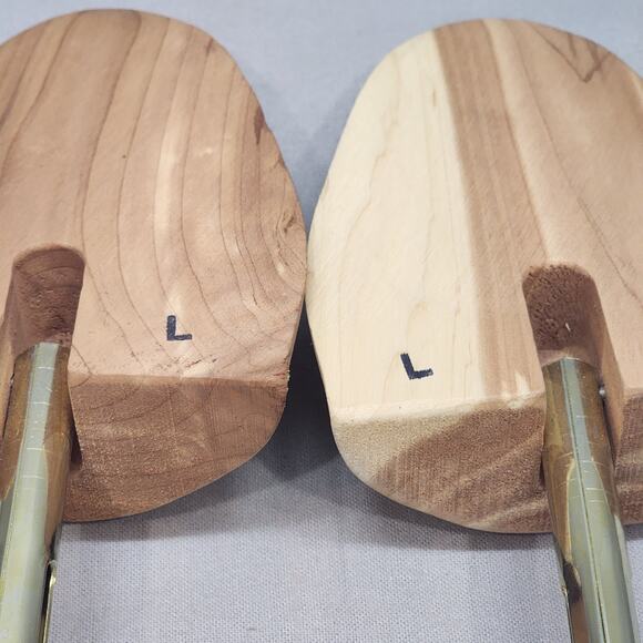 VTG Rochester Tree Co Florsheim Shoe Stretchers Men's Size Large - Picture 3 of 6